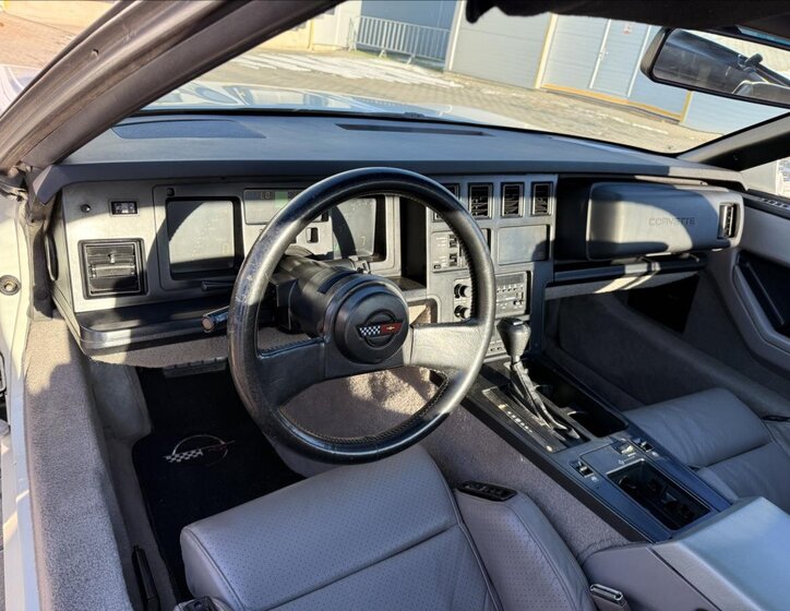 Chevrolet Corvette Kupé 5,7 l 210 kw