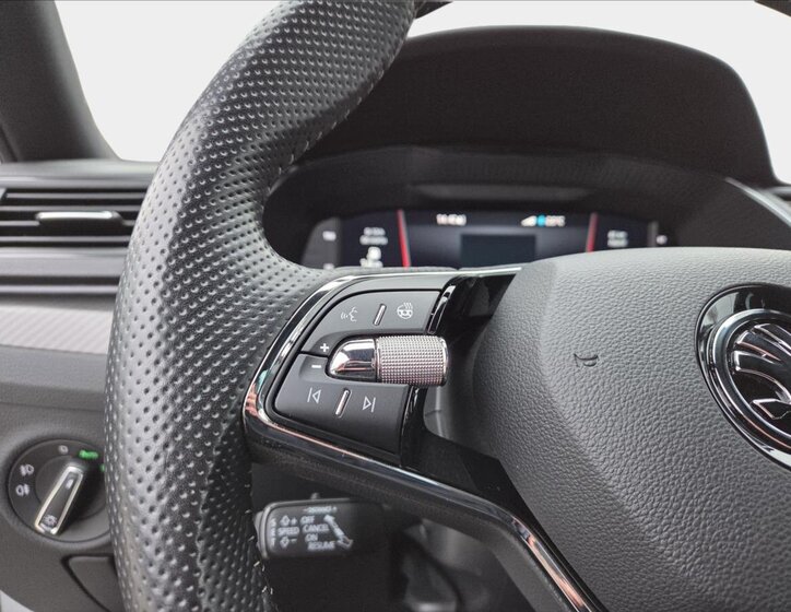 Škoda Superb Kombi 2,0 l 110 kw