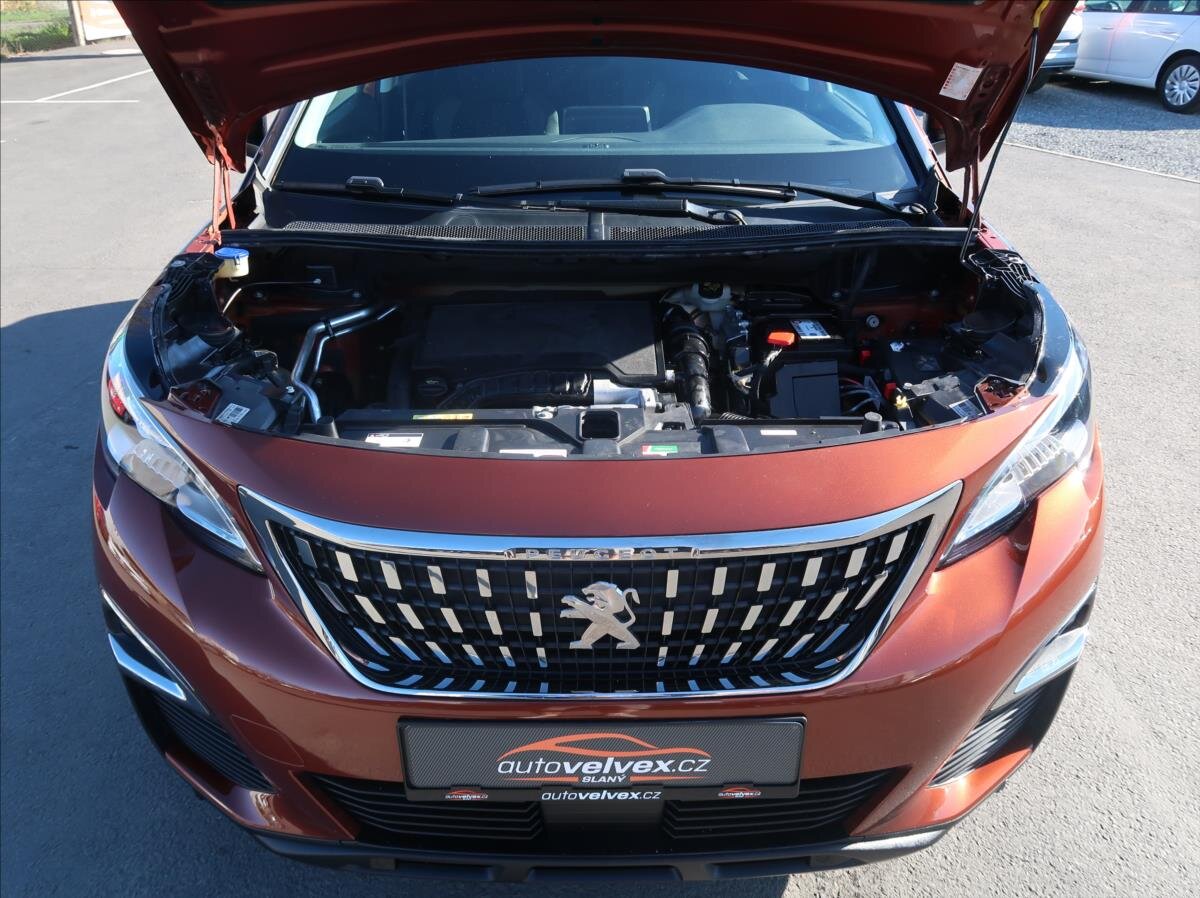Peugeot 3008 SUV / Terénní 1,2 l 96 kw