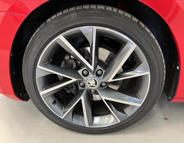 Škoda Superb Kombi 2,0 l 147 kw