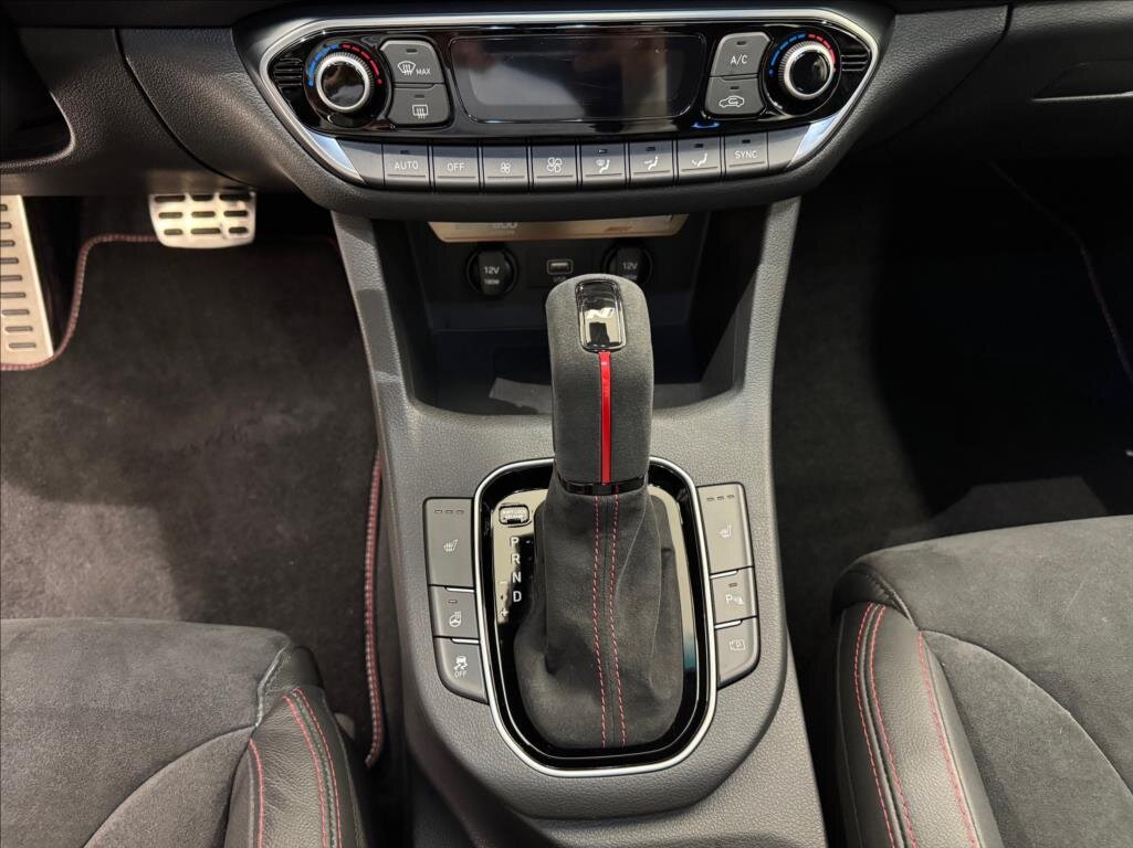 Hyundai i30 Liftback 2,0 l 206 kw