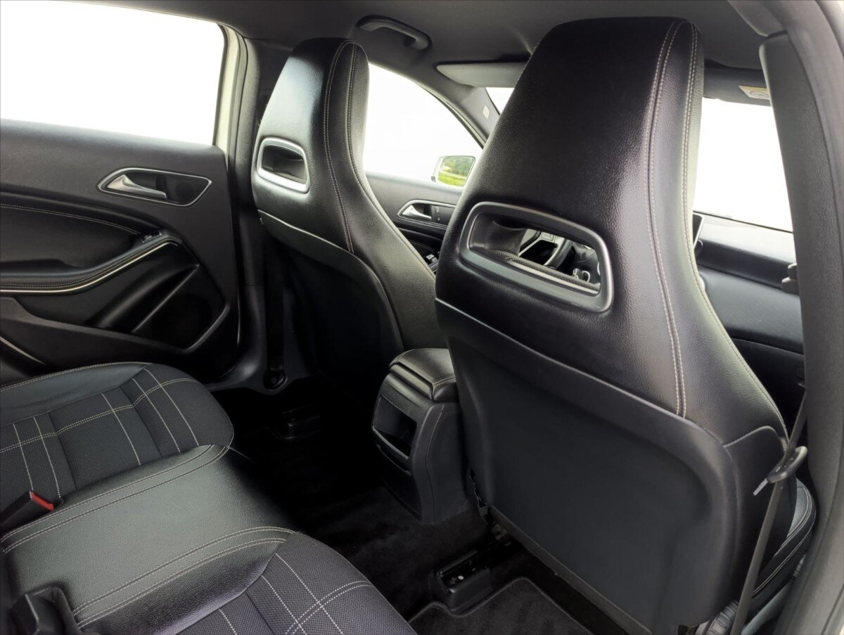 Mercedes-Benz Třídy A Kombi 1,5 l 80 kw