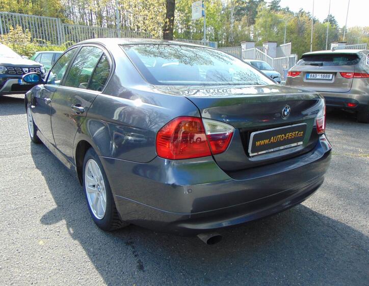 BMW Řada 3 7