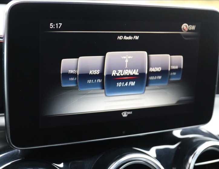 Mercedes-Benz GLC SUV 3,0 l 270 kw