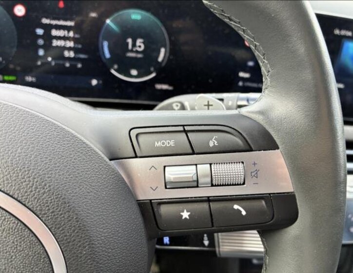 Hyundai Tucson SUV / Terénní 1,6 l 186 kw