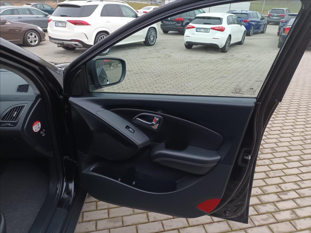 Hyundai ix35 SUV / Terénní 2,0 l 100 kw