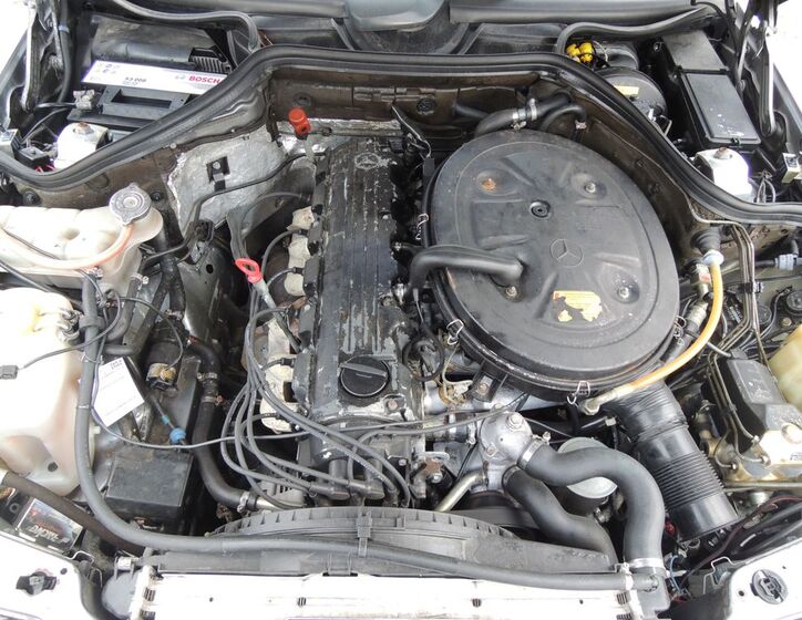 Mercedes-Benz Třídy E 18