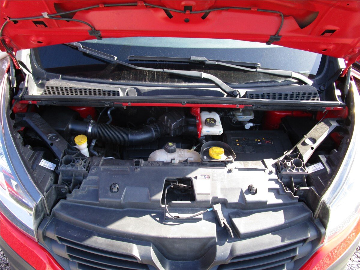 Renault Trafic Skříň 1,6 l 70 kw