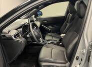 Toyota Corolla Cross 9