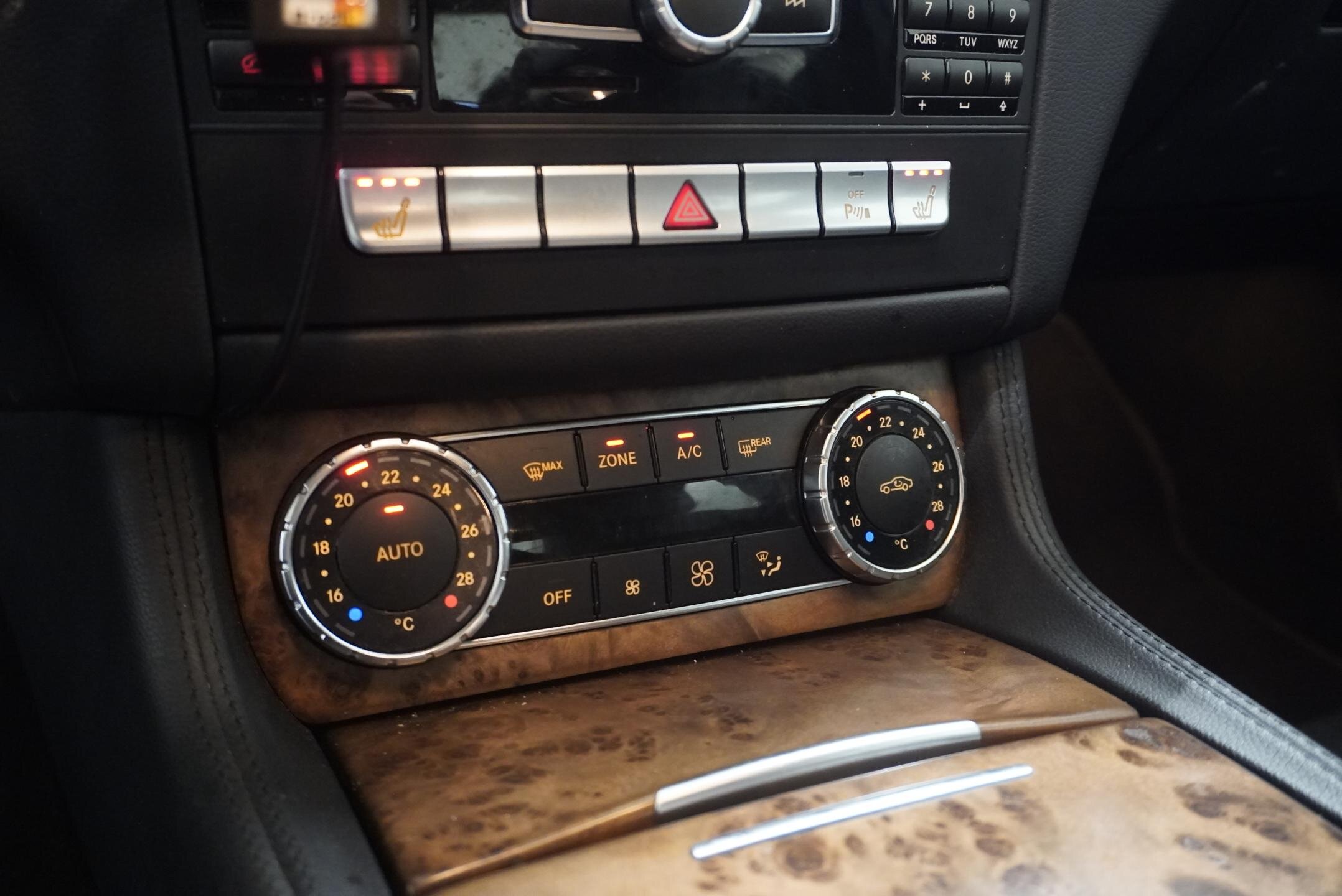 Mercedes-Benz CLS Sedan 3,0 l 195 kw