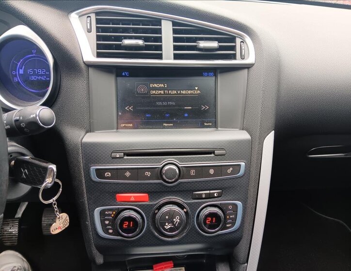 Citroën DS4 Hatchback 1,2 l 96 kw