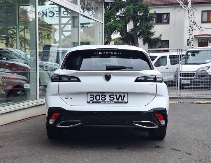 Peugeot 308 5