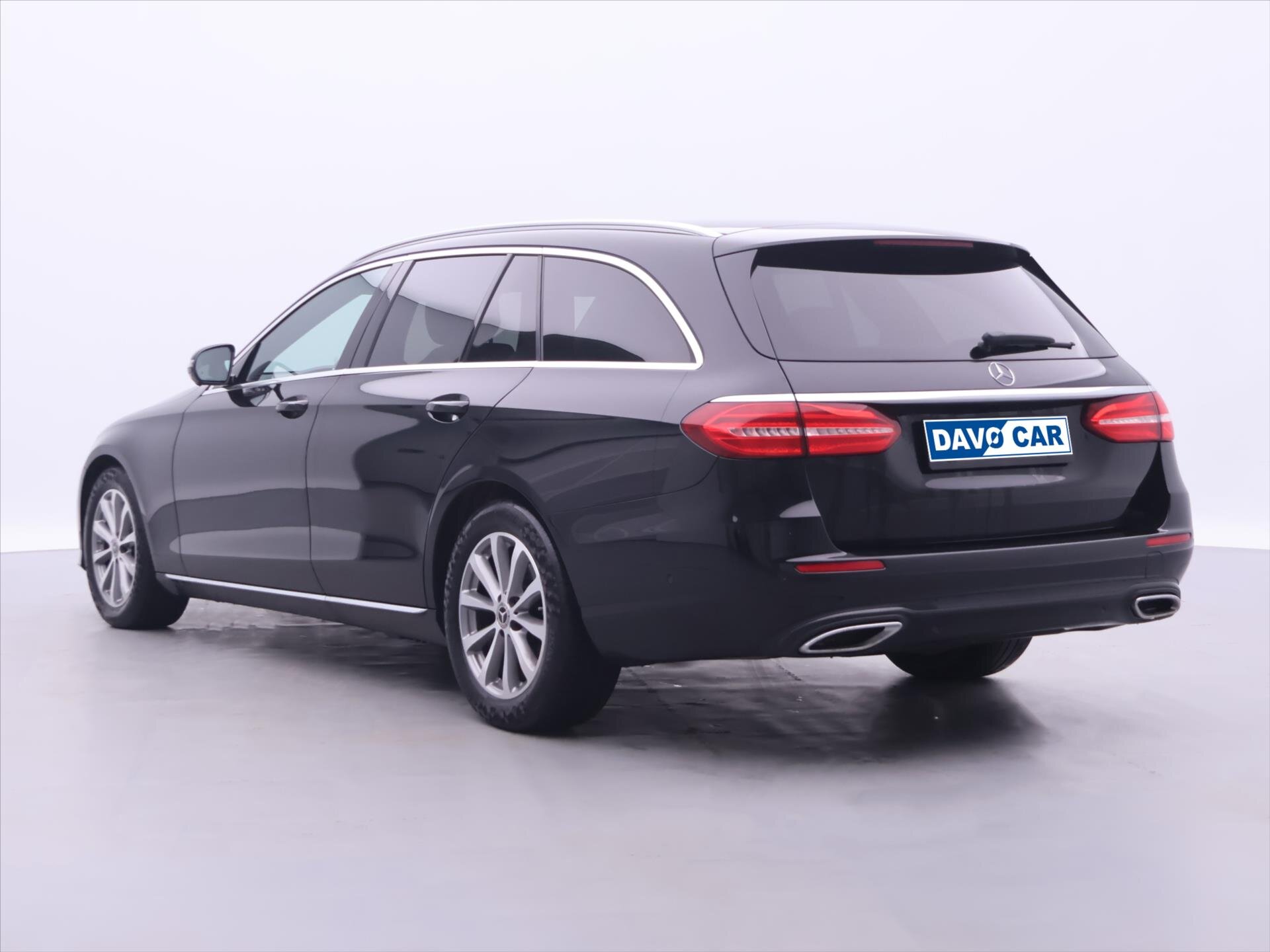 Mercedes-Benz Třídy E Kombi 2,0 l 143 kw