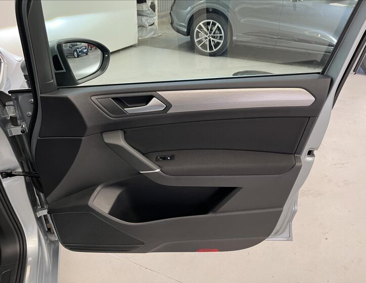 Volkswagen Touran MPV 2,0 l 110 kw