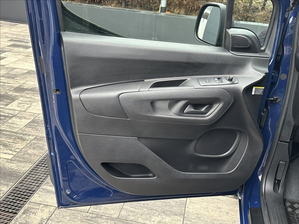 Peugeot Partner Skříň 1,5 l 75 kw