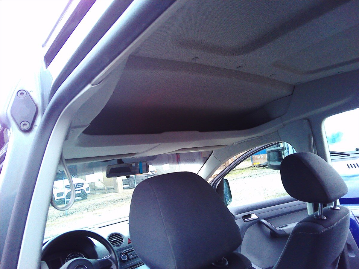 Volkswagen Caddy Kombi 1,6 l 75 kw