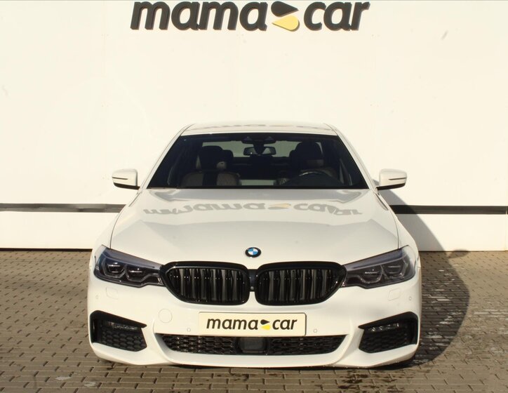 BMW Řada 5 Sedan 3,0 l 250 kw