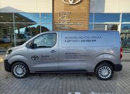 Toyota ProAce 6