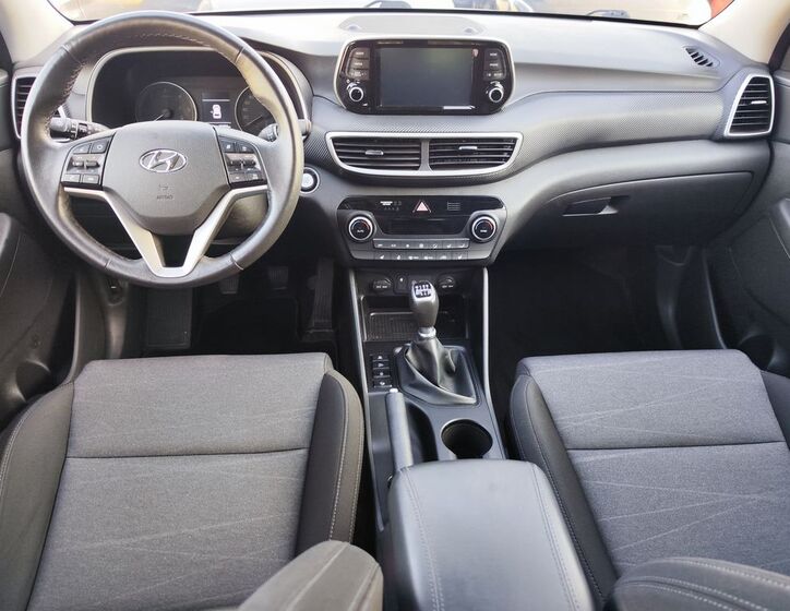 Hyundai Tucson 14