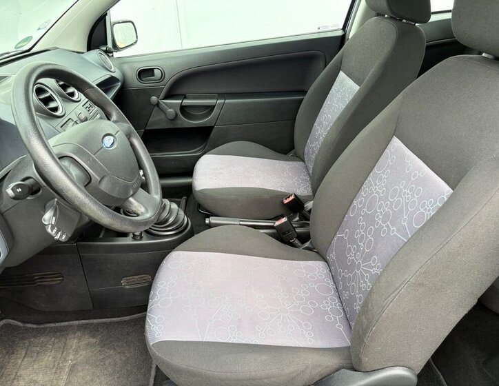 Ford Fiesta Hatchback 1,3 l 44 kw