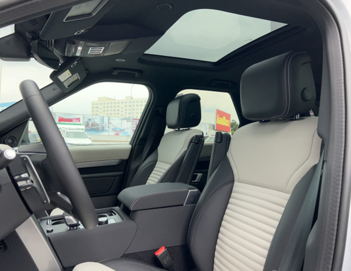 Land Rover Discovery 11