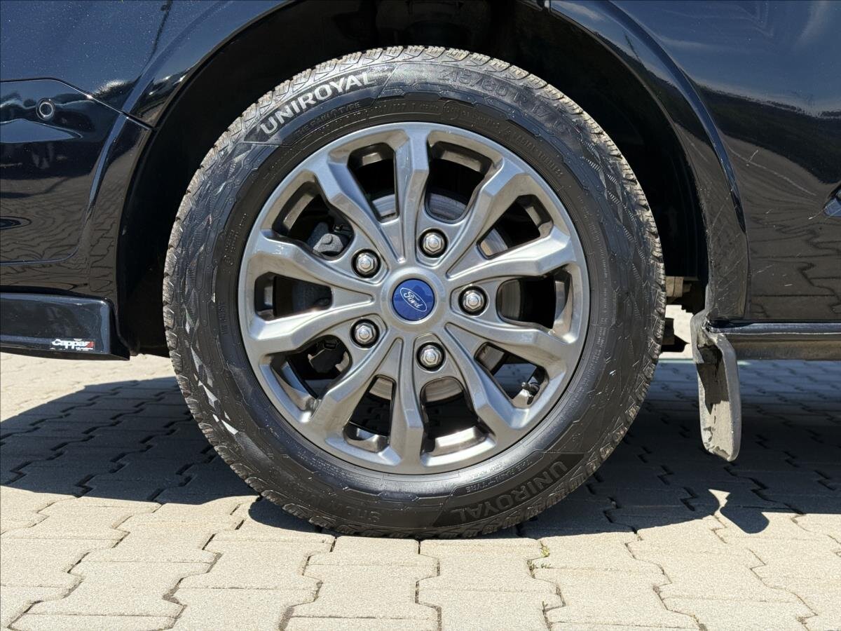 Ford Tourneo Custom MPV 2,0 l 136 kw