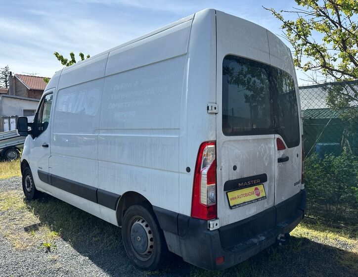 Renault Master 4