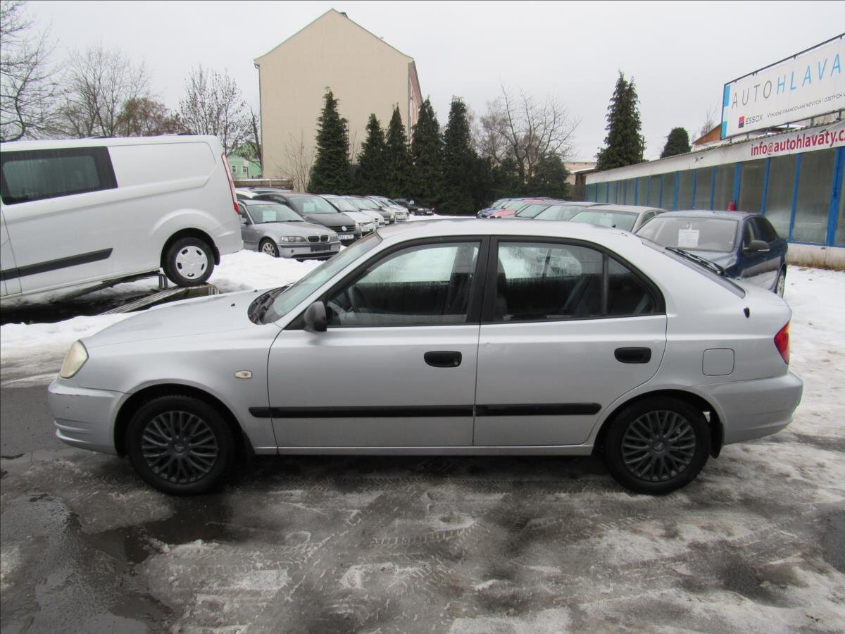 Hyundai Accent Liftback 1,3 l 63 kw