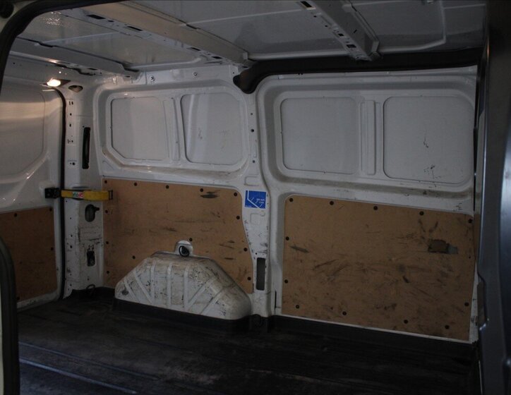 Ford Transit Custom Skříň 2,0 l 77 kw
