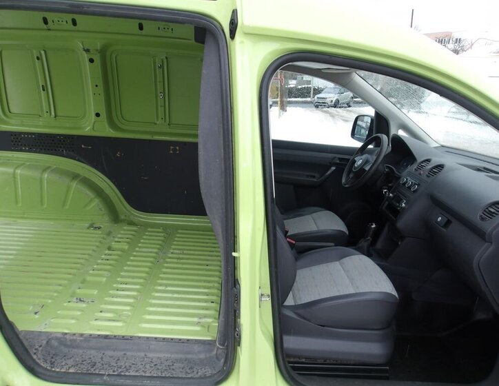 Volkswagen Caddy Skříň 1,6 l 55 kw