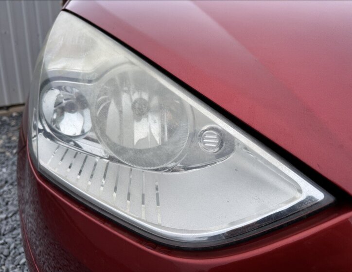 Ford S-MAX MPV 2,0 l 96 kw