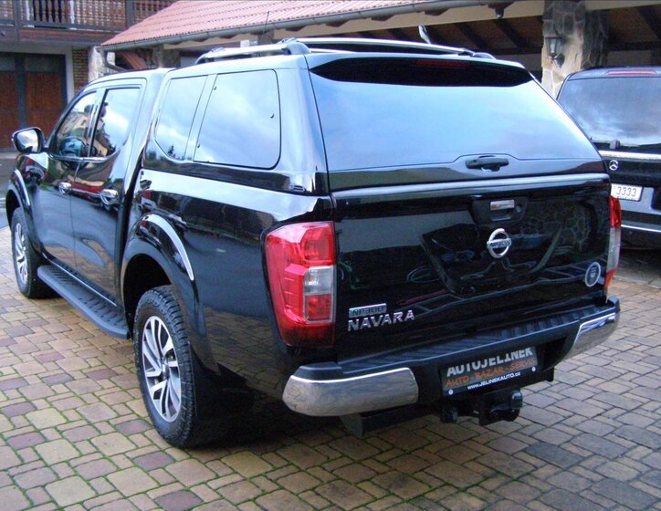 Nissan Navara 3