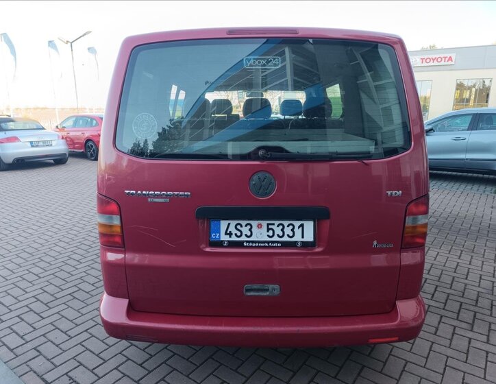 Volkswagen Transporter MPV 2,5 l 96 kw