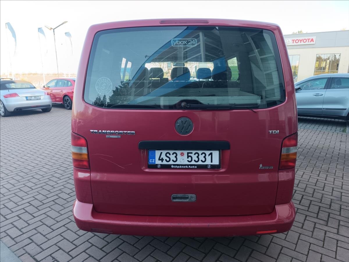 Volkswagen Transporter MPV 2,5 l 96 kw