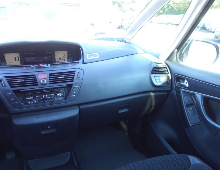Citroën Grand C4 Picasso 27