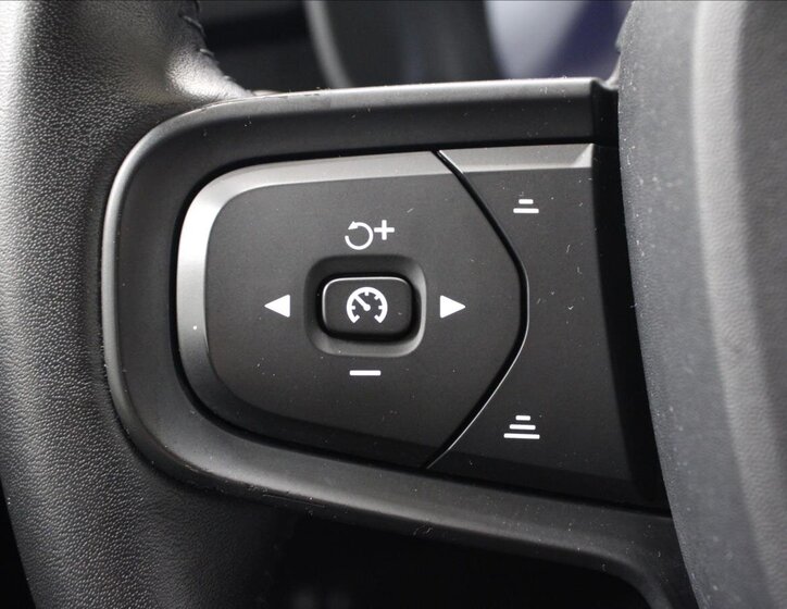 Volvo XC40 SUV 1,5 l 115 kw