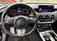 KIA Stinger 18