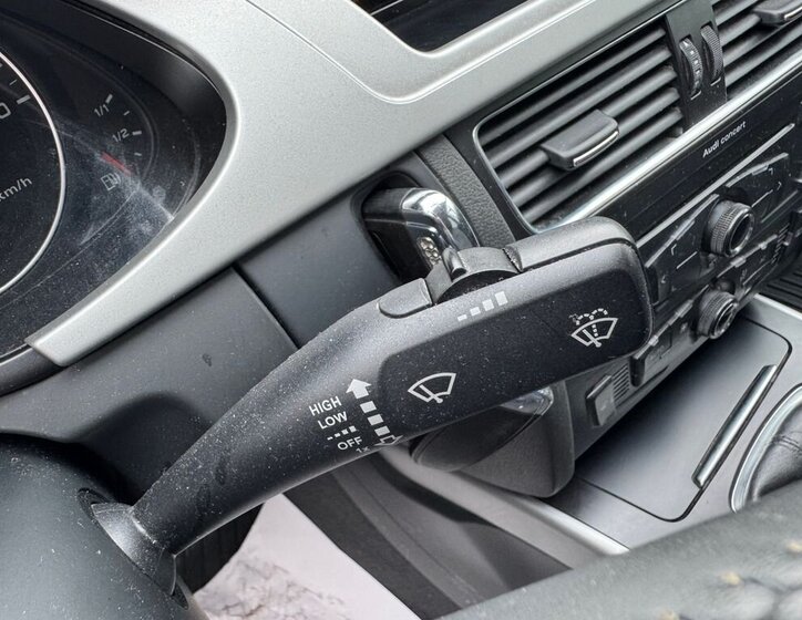 Audi A4 Sedan / Limuzína 1,8 l 88 kw