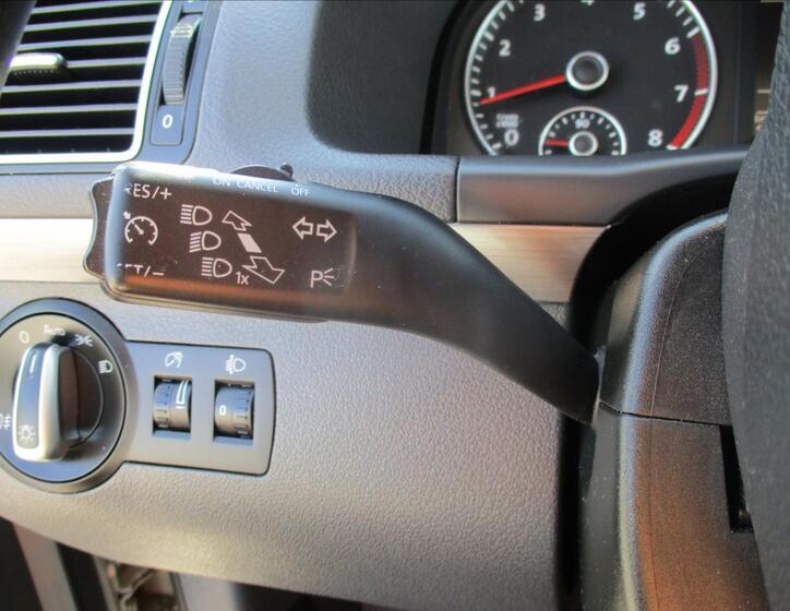 Volkswagen Touran 16