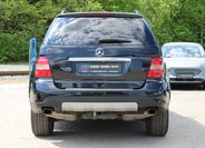 Mercedes-Benz Třídy M SUV / Terénní 3,0 l 165 kw