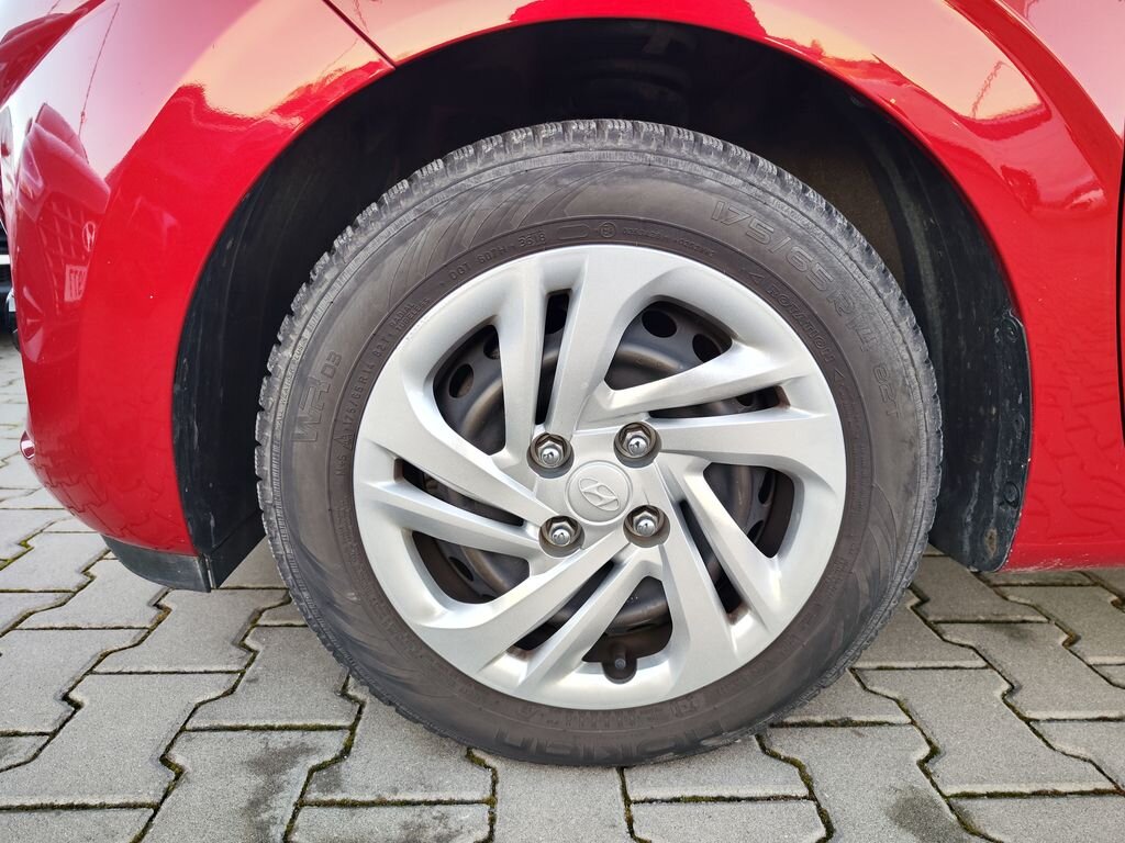 Hyundai i10 Hatchback 1,2 l 62 kw