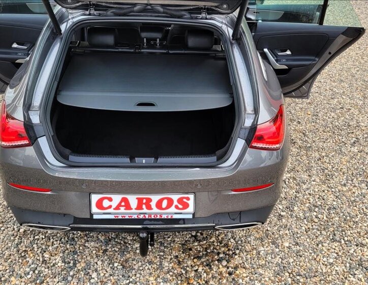 Mercedes-Benz CLA 44