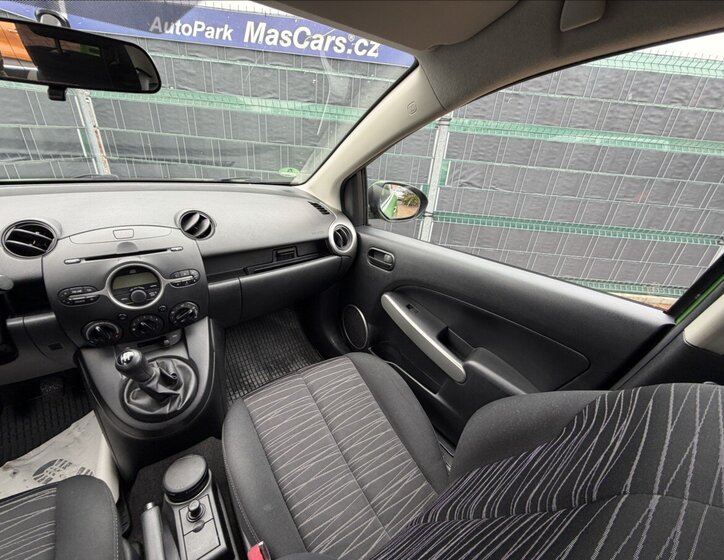 Mazda 2 Hatchback 1,3 l 55 kw