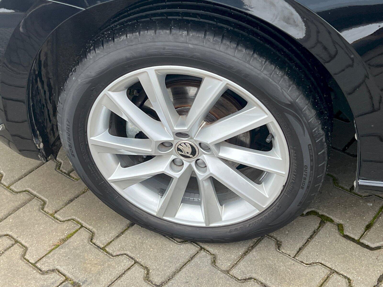 Škoda Scala Hatchback 1,0 l 85 kw