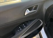 Opel Crossland SUV / Terénní 1,2 l 96 kw