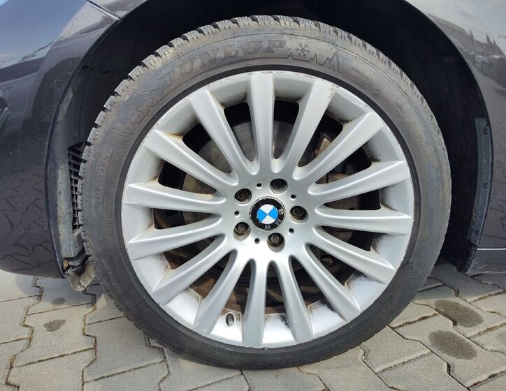 BMW Řada 5 Liftback 3,0 l 190 kw