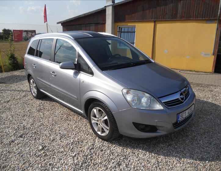 Opel Zafira 3