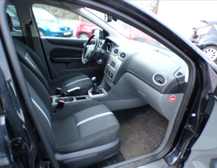 Ford Focus Kombi 1,6 l 74 kw