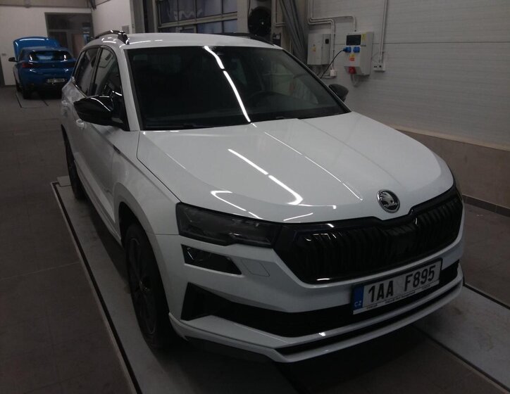 Škoda Karoq SUV 1,5 l 110 kw