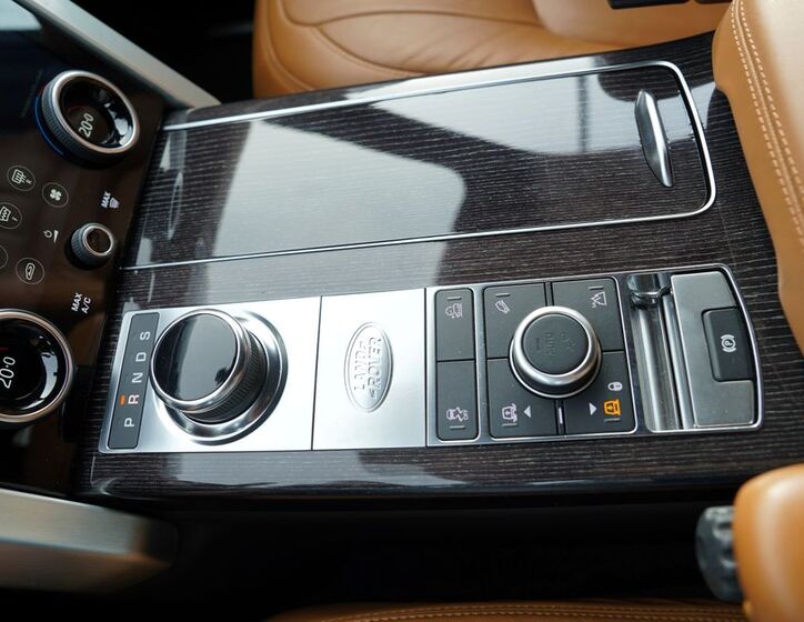 Land Rover Range Rover 45